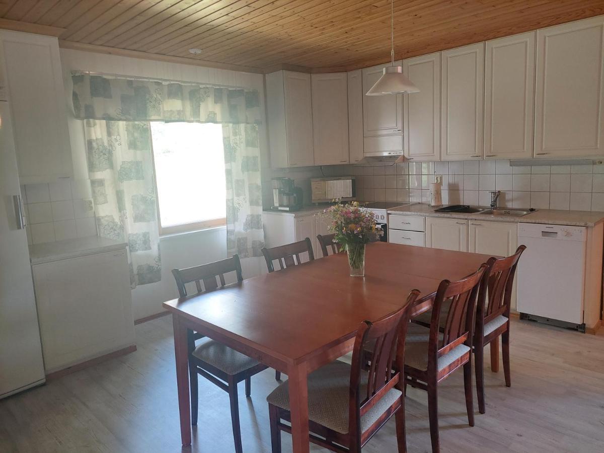 רובניימי Villa Aleksi With Sauna מראה חיצוני תמונה