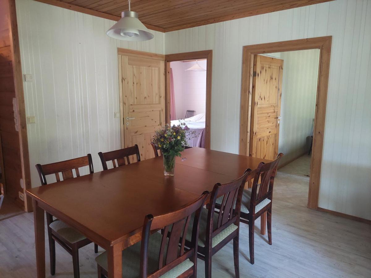 רובניימי Villa Aleksi With Sauna מראה חיצוני תמונה